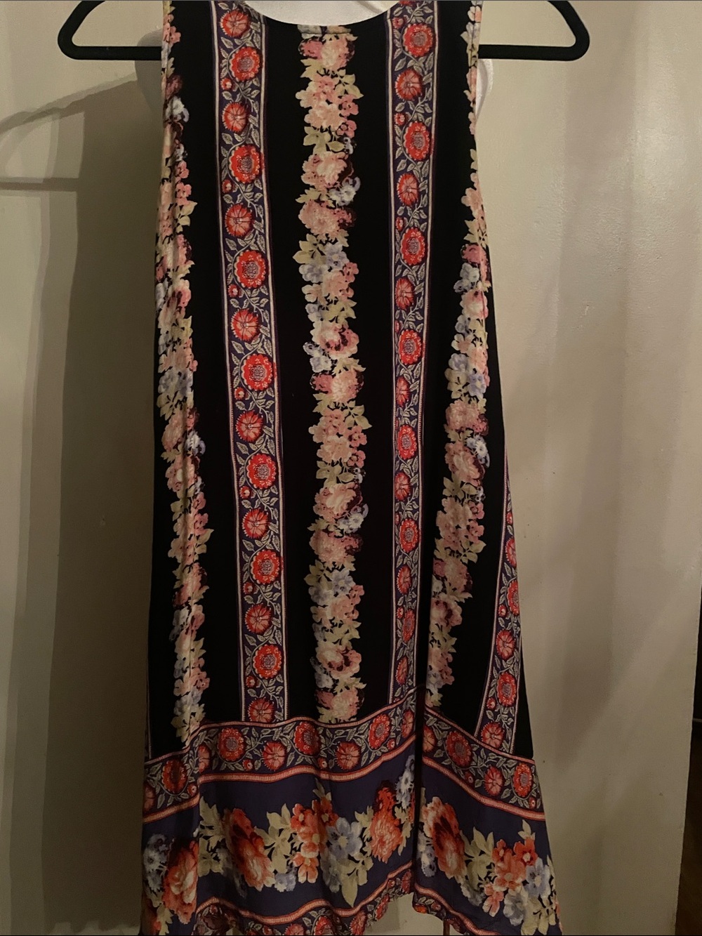 Sleeveless Black Floral dress